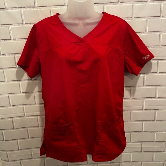 CHEROKEE workwear women red v-neck scrubs top/size M - Picture 2 of 6